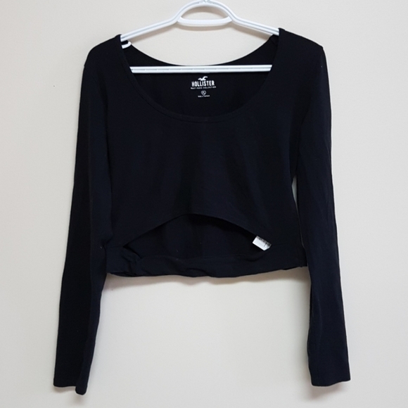 Hollister Tops - Hollister black peek-a-boo stomach top